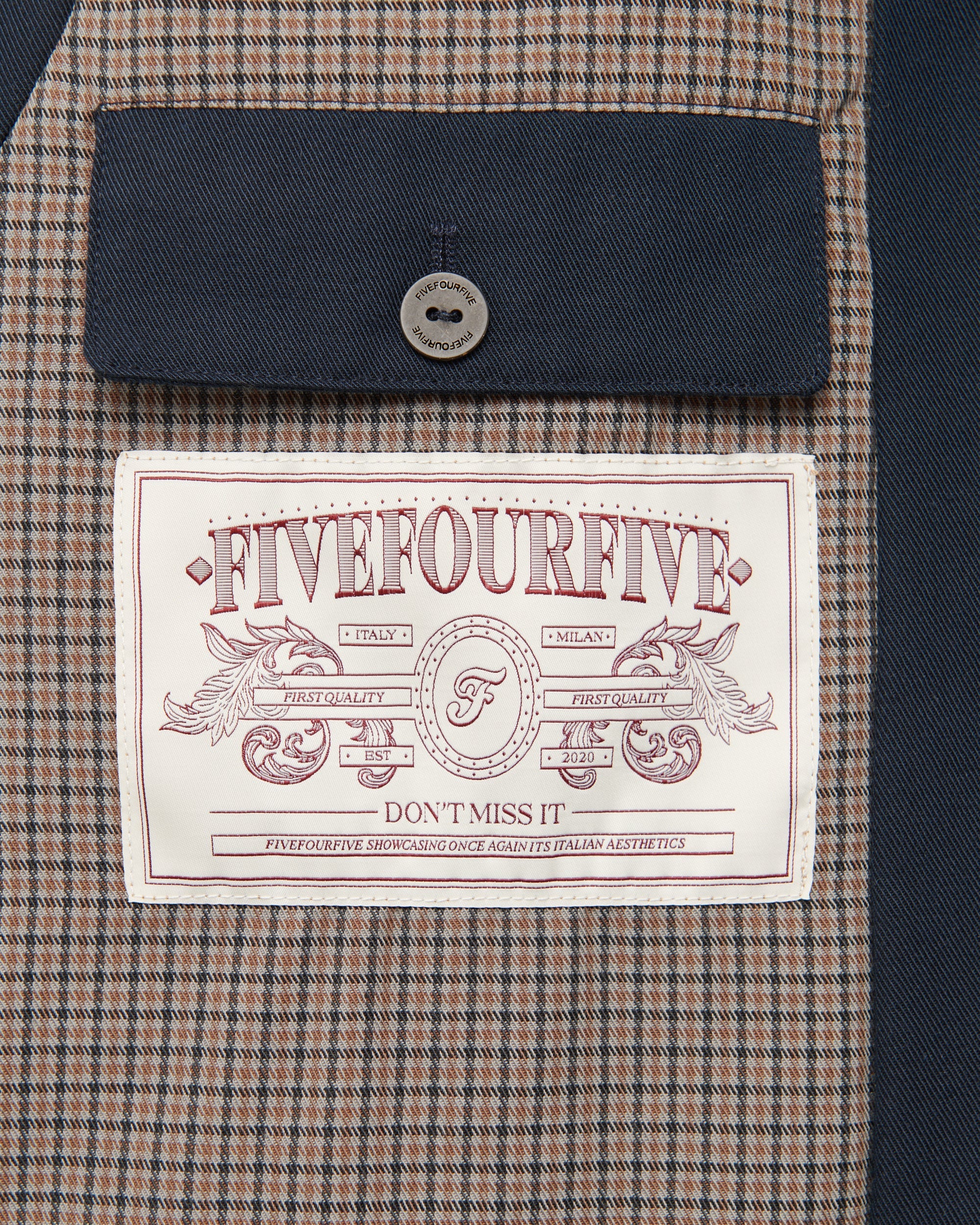 545 Premium Padded Vest - Image 9