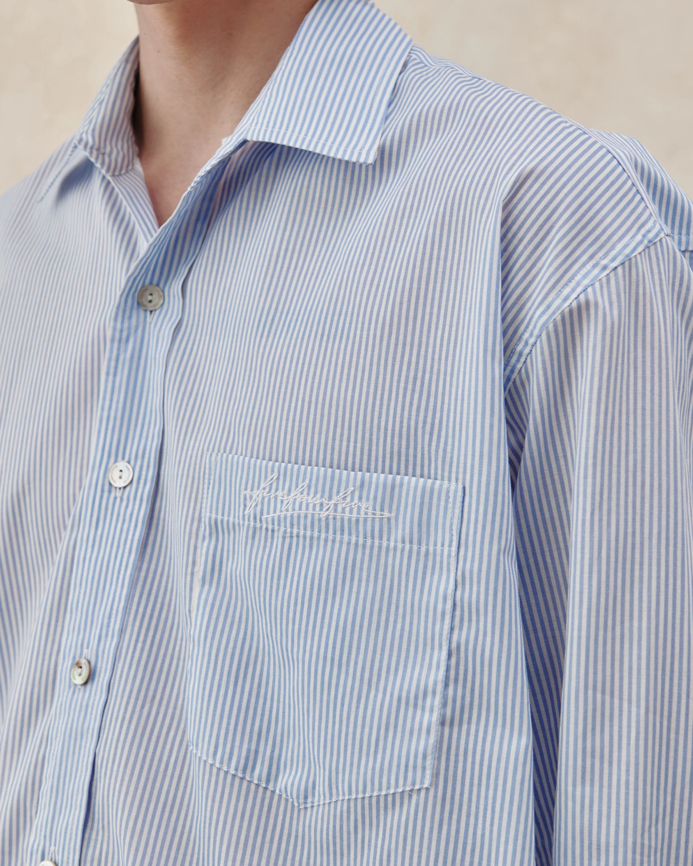 545 Ultralight Oversized Striped Shirt - Image 4