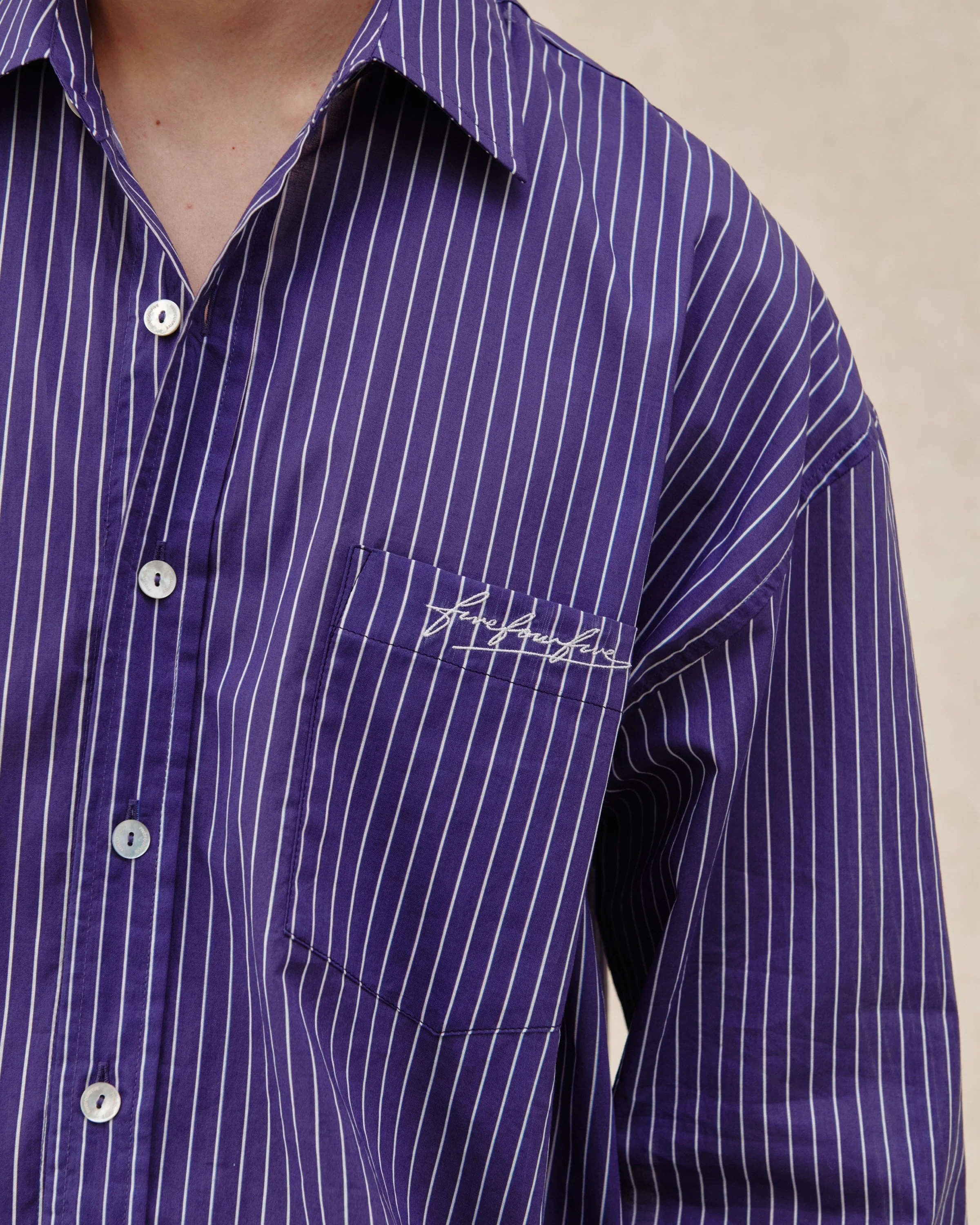 545 Ultralight Oversized Striped Shirt - Image 5